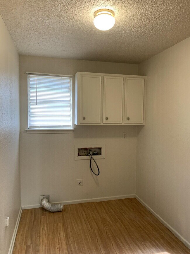 Building Photo - 4619 61st St