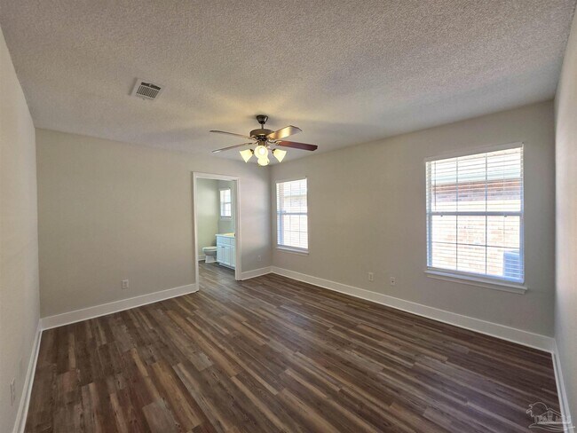 Building Photo - 5008 Orlando Ct