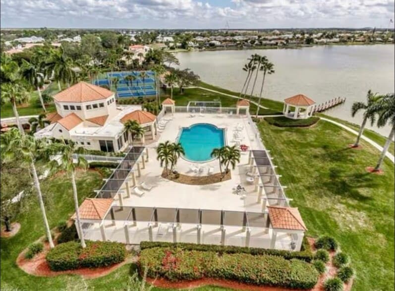 Building Photo - 7761 Jewel Ln