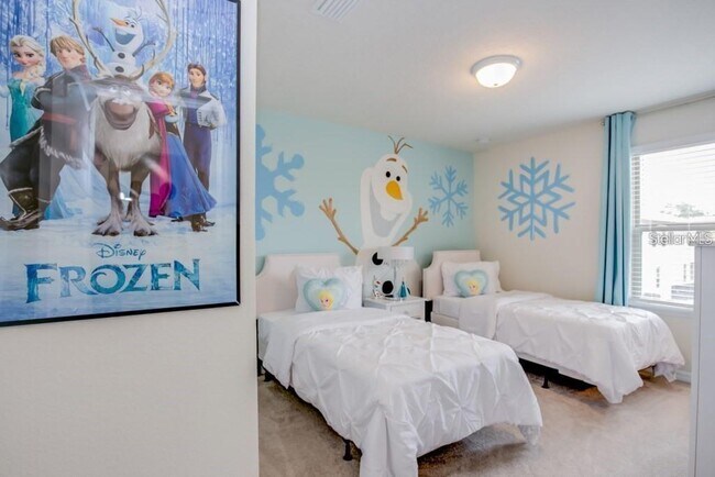 Building Photo - 8816 Corcovado Dr