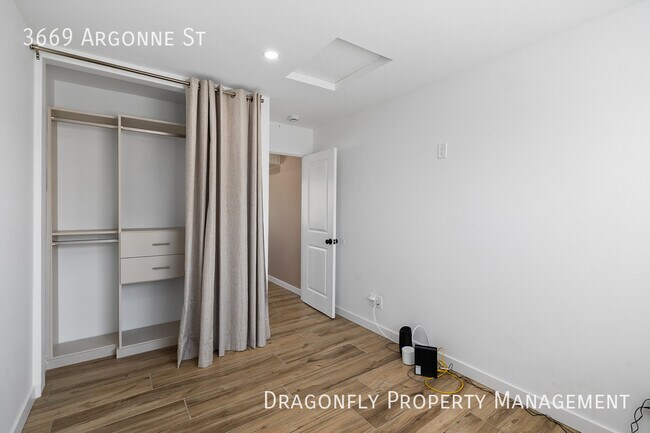 Building Photo - 3669 Argonne St