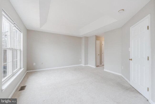 Building Photo - 21765 Tottenham Hale Ct