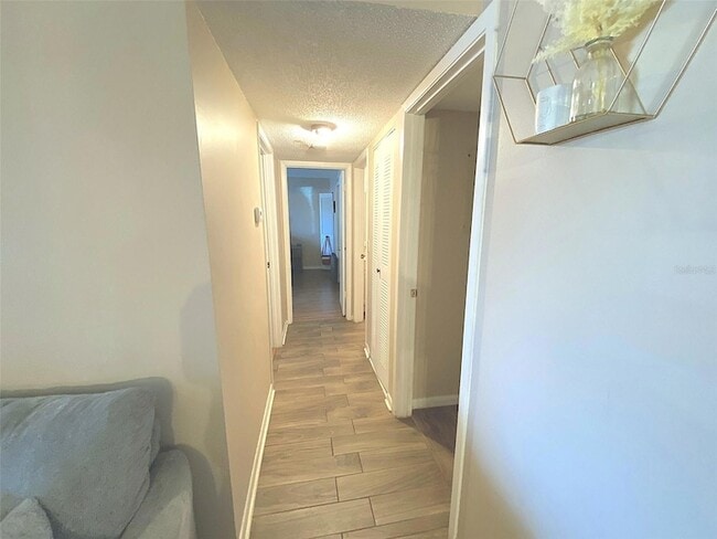 Building Photo - 8213 Sun Spring Cir