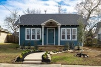 Building Photo - 102 E Val Verde St