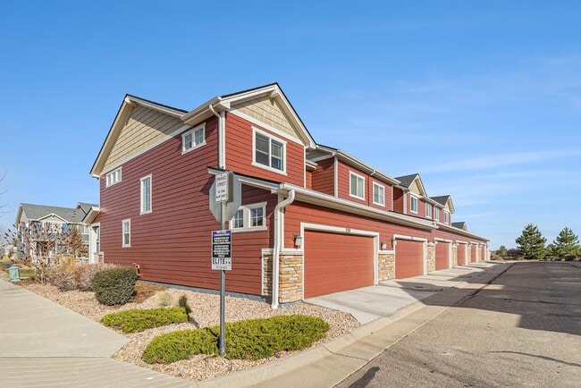 Building Photo - 221 Jackson Dr