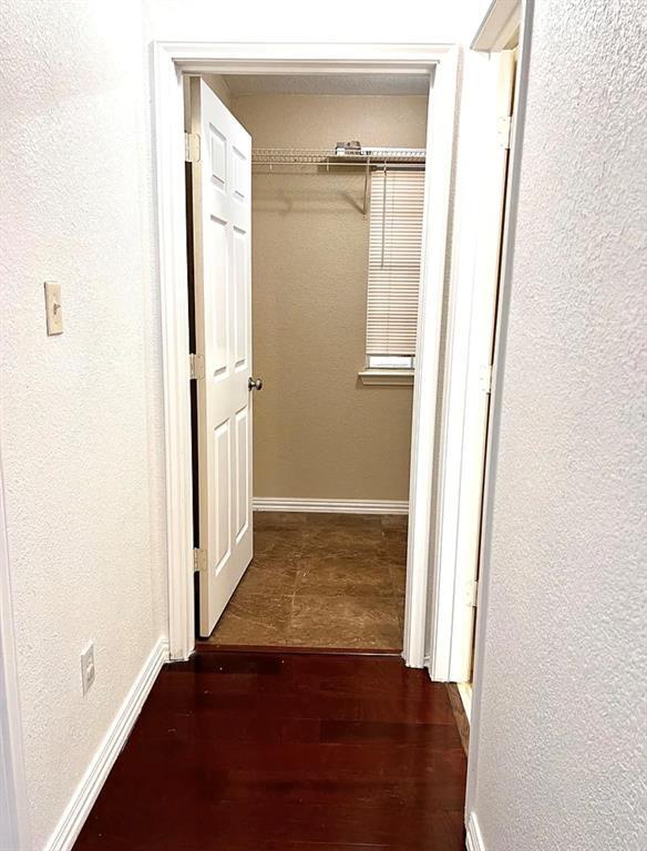 Building Photo - 15021 Drusilla's Dr