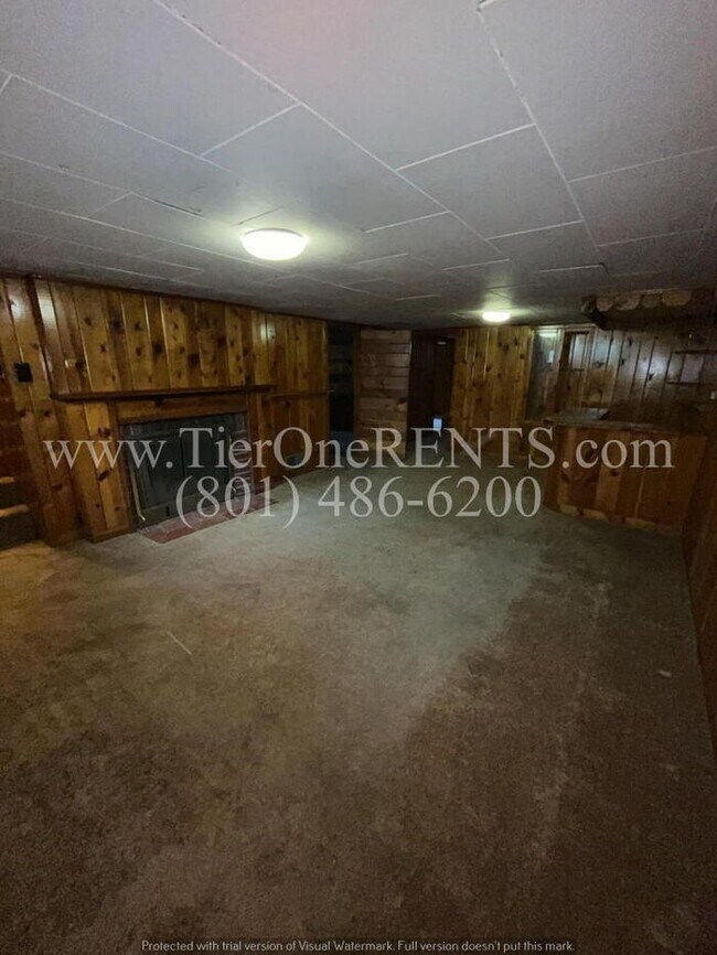 Building Photo - This property offers a NO DEPOSIT option a...