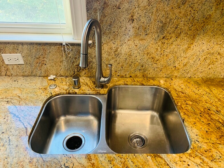 Building Photo - 2919 Shattuck Ave.