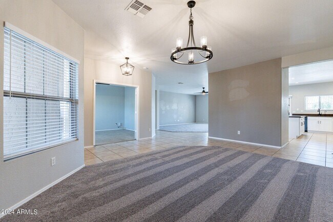 Building Photo - 1245 E San Carlos Way