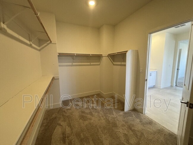 Building Photo - 3226 Tibidabo St