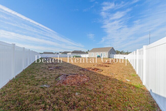 Building Photo - 132 Teddy Bear Lp