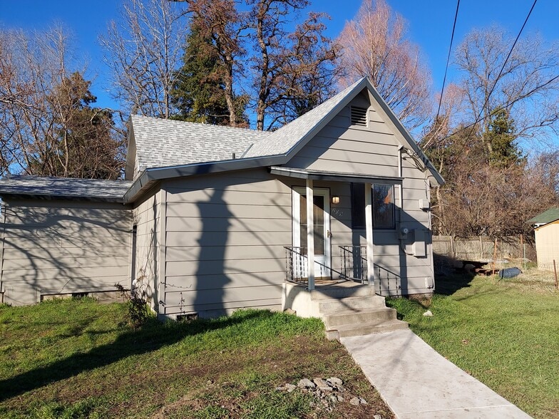 House - 209 Harrison St