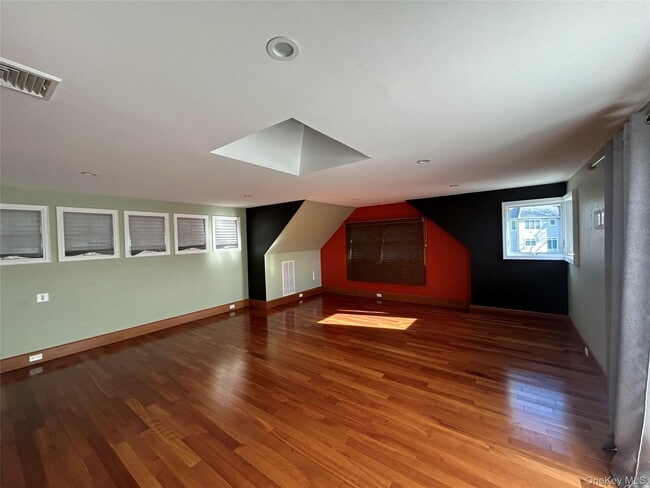 Building Photo - 183 Tahlulah Ln