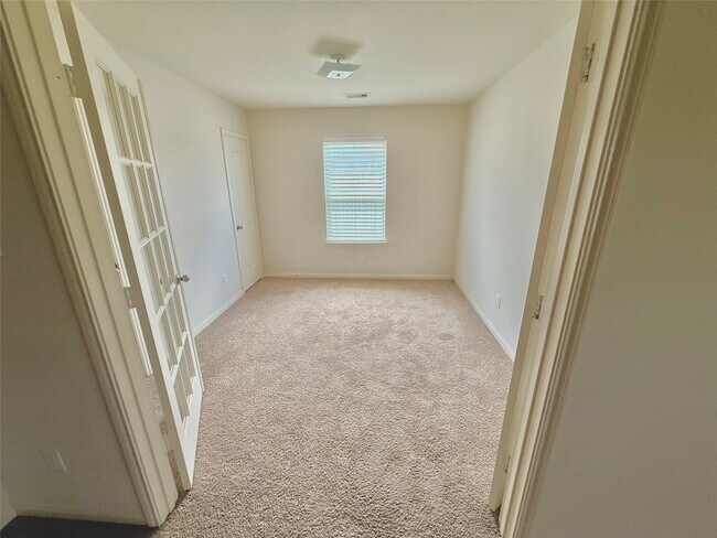 Building Photo - 2407 Seabourne Trails Rd