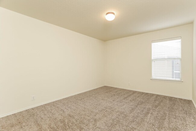 Building Photo - Spacious & Sun-Filled 4BR Retreat with Open-Concept Living and Versatile Dual Living Areas