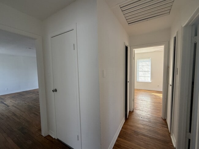 Building Photo - 15 MacArthur Dr