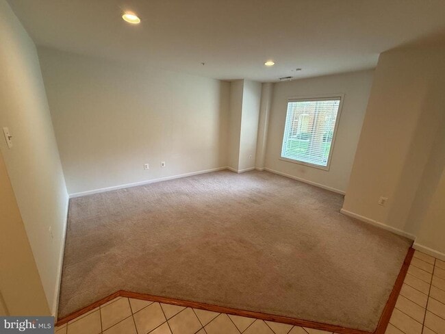 Building Photo - 10292 Chestnut Park Ln