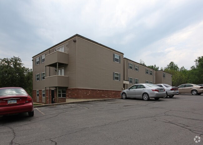 Primary Photo - Applewood Apartments