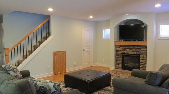 Building Photo - 20286 Schaeffer Dr