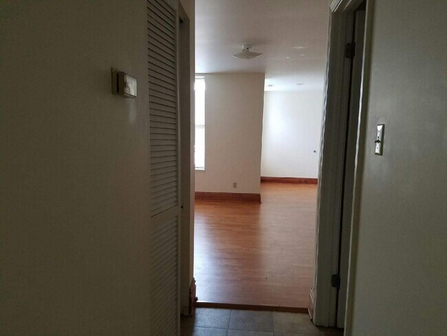 Building Photo - 5795 Pershing Ave