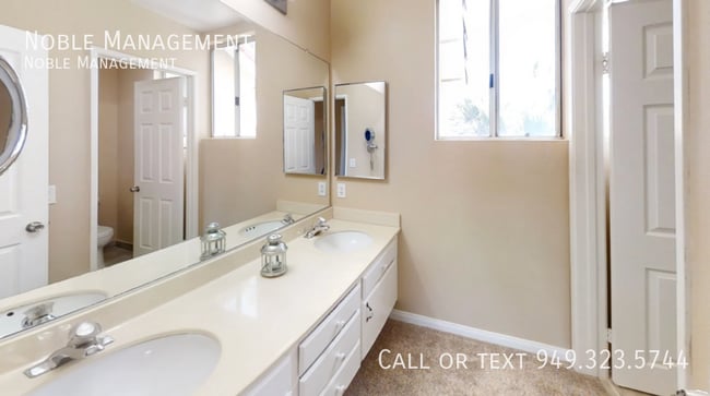 Building Photo - 1359 Pajero-