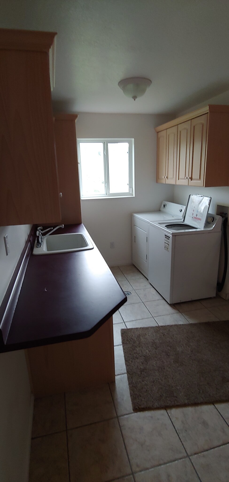 Building Photo - 936 Meadowbrook Dr