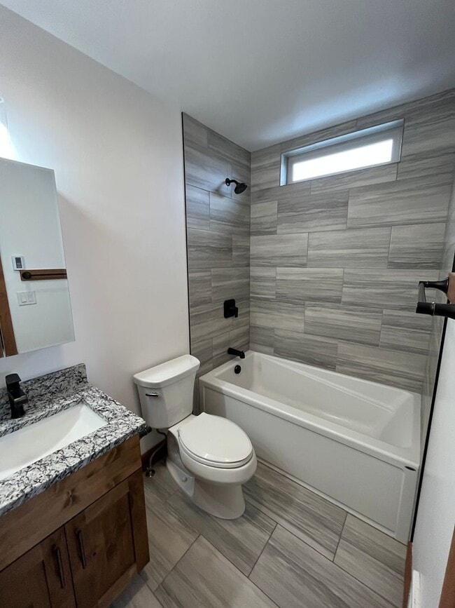 Building Photo - 48 Cedron Rd