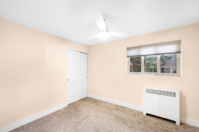 Building Photo - 4BD, 3BA Park Hill Home with Yard and 2-Car Garage