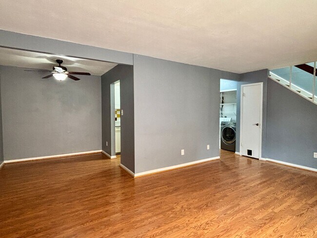 Building Photo - Large, Lovely 2BD/1.5BA Townhouse-Style Condo — Steps from Highline Canal!