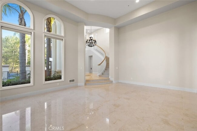 Building Photo - 1 Stone Pine Dr