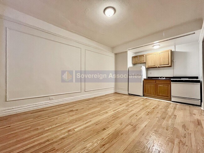 Primary Photo - 108 Park Terrace E