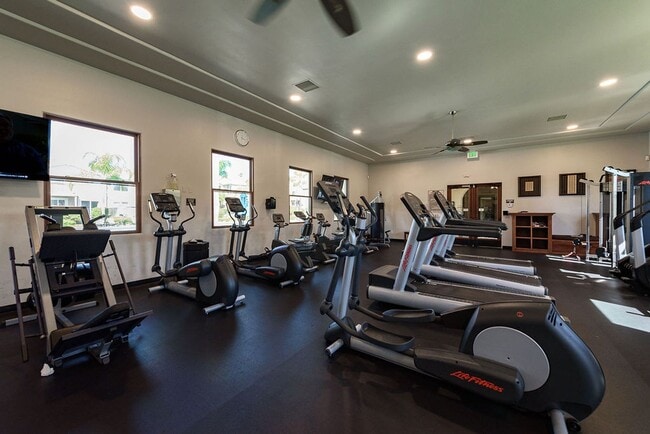 Building Photo - Serenity and Luxury Abound in Eastlake!