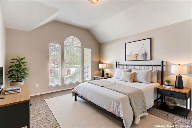 Building Photo - 12621 Greenhaven Dr