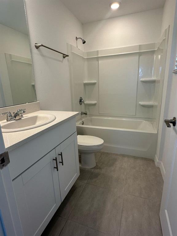 Building Photo - 2084 Viewfinder St