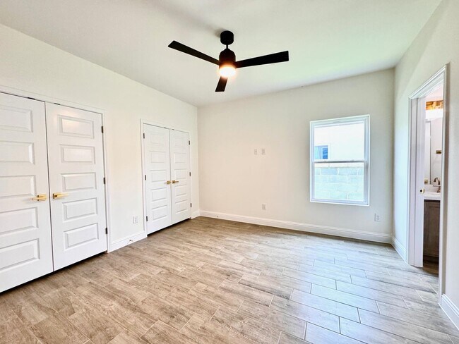 Building Photo - 1405 Eagles Ln