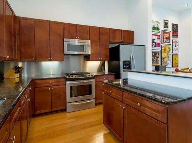 Building Photo - 744 Cannen John Ln