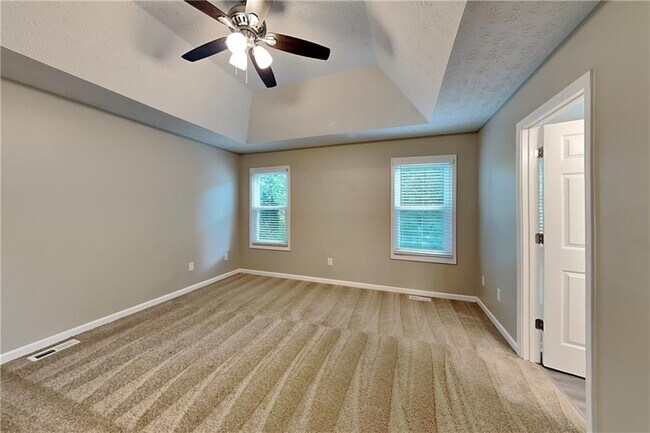 Building Photo - 629 Glendale Forest Dr