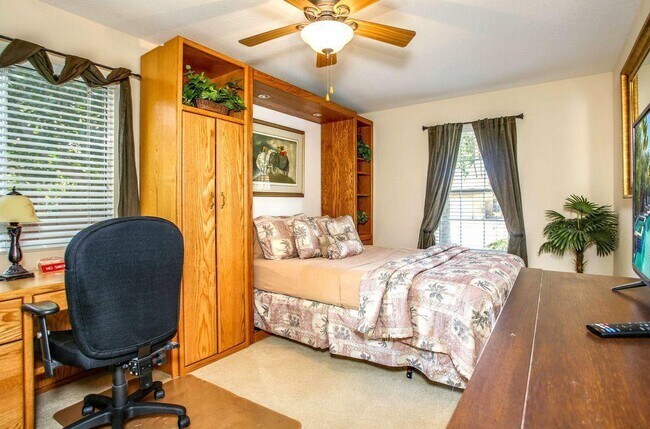 Building Photo - 37760 Driscoll St