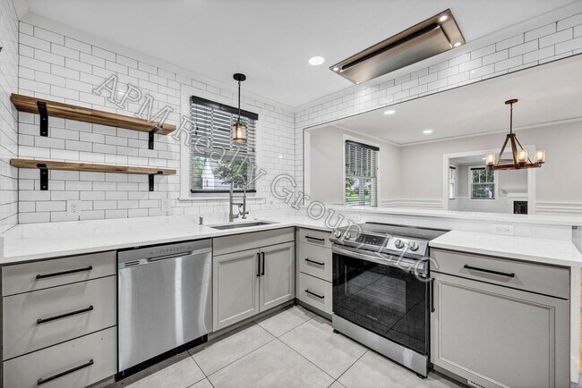 Building Photo - Downtown Columbia