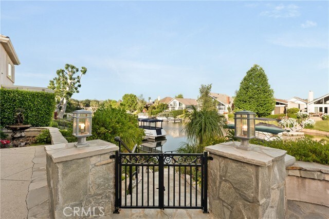 Building Photo - 2567 Oakshore Dr