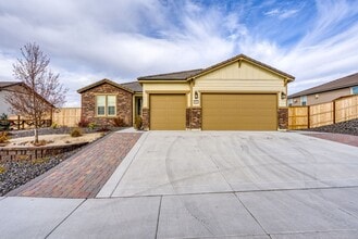 Building Photo - Panoramic views of the valley with a modern updated home!