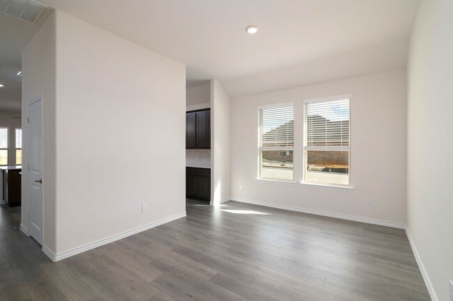 Building Photo - GORGEOUS 4 BEDROOM HOME LOCATED IN ANNA, TEXAS!