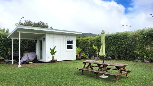 Building Photo - Mokuloa Beauty with Mauna Kea Views