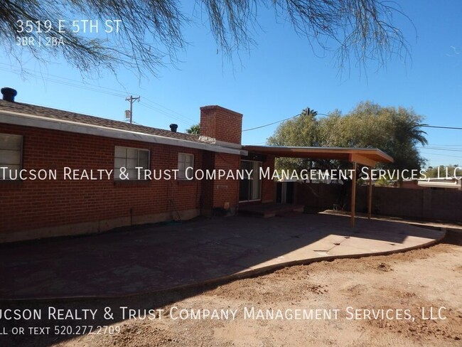 Building Photo - In the heart of Tucson, your new home awaits,