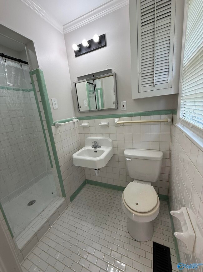 Building Photo - 3702 Vogel Dr NW
