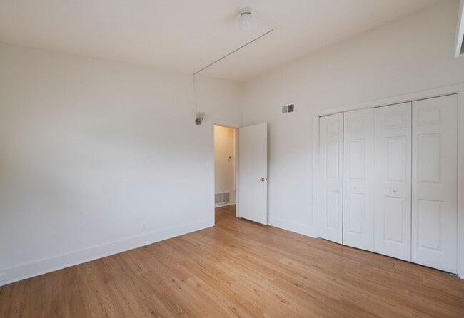 Building Photo - West Torrance 4 bedroom 2 bath