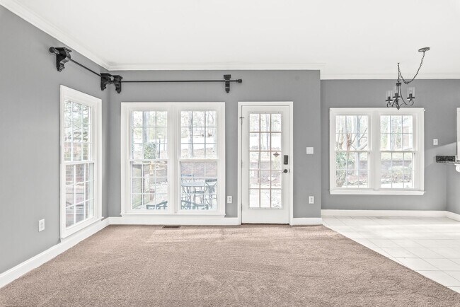 Building Photo - (Coming Soon) Full Brick Home in Matthews!