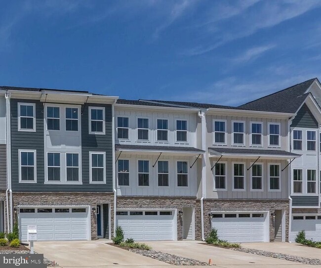 Building Photo - 3814 Drayton Ct