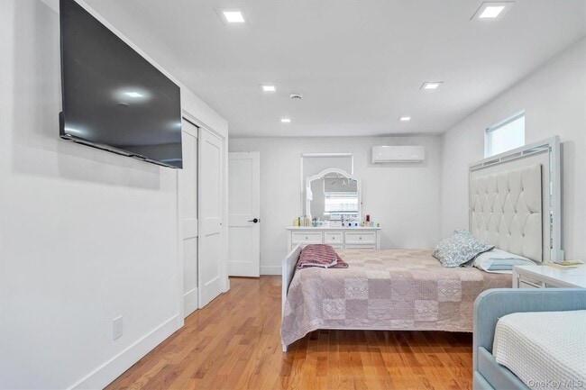 Building Photo - 159 Southside Ave