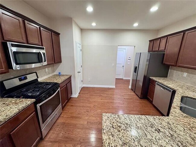 Building Photo - 1540 Winshire Cove
